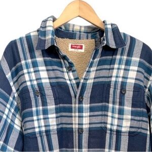 Wrangler Sherpa Lined Plaid Flannel Shacket Men's‎ Size Large Blue